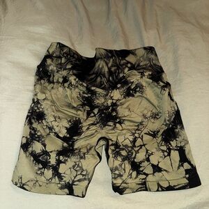 OLIVE GREEN GYM SHORTS